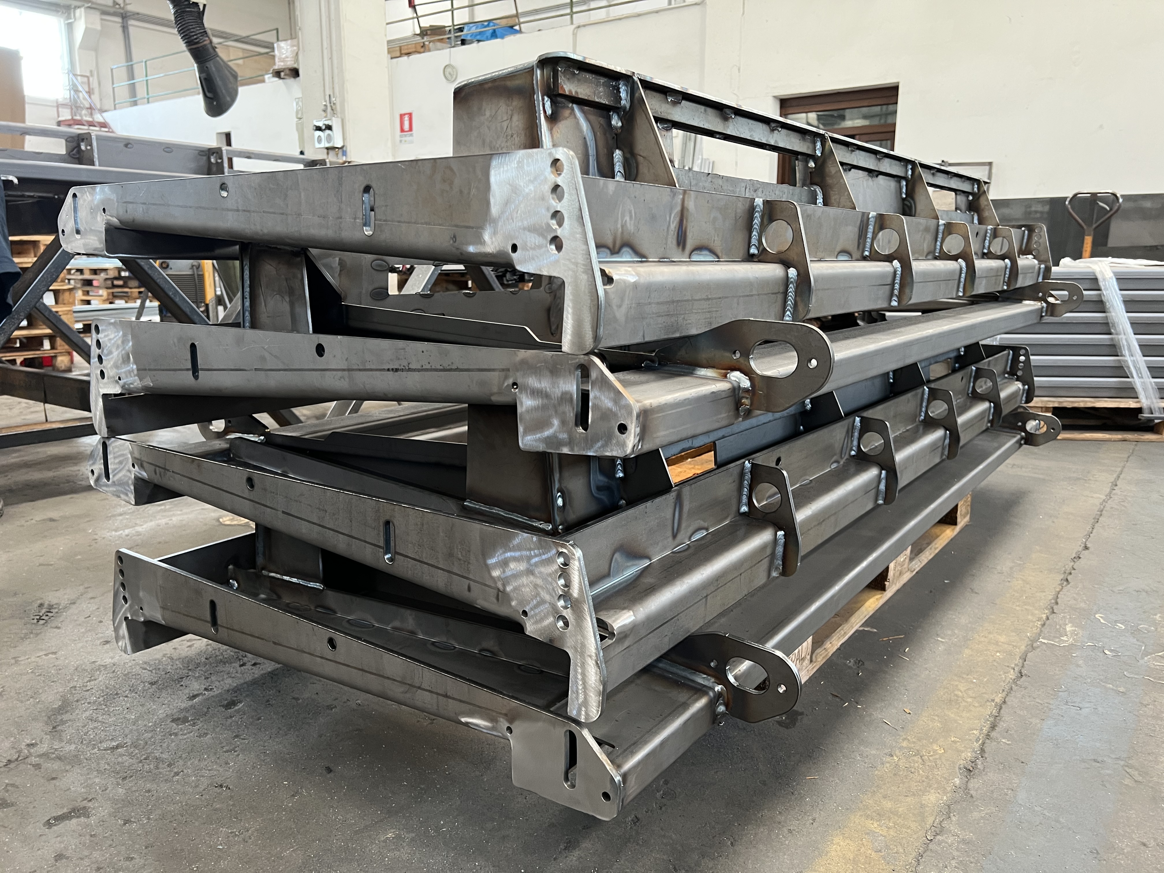 Operatore durante la saldatura